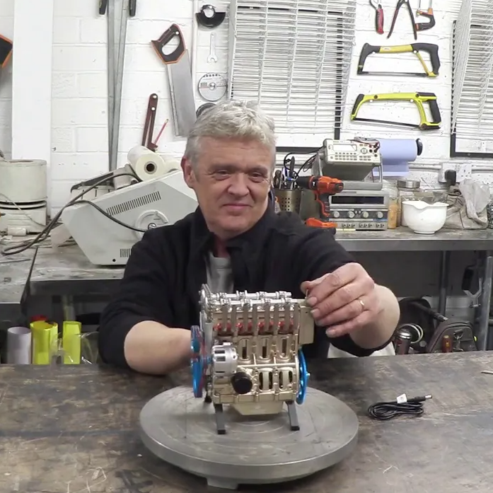 How is the famous youtuber unboxing our 4 cylinders model engine?
