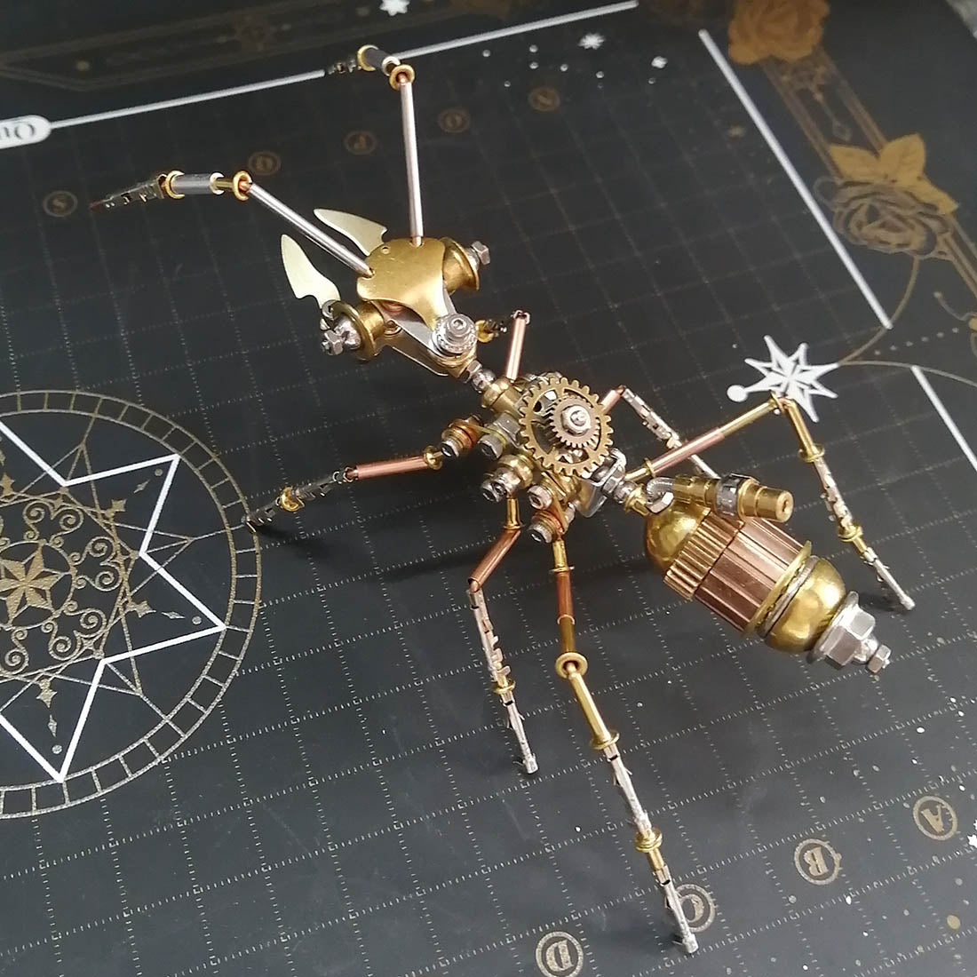 3D Metal Puzzle Little Ant Steampunk Insect DIY Assembly Model 150+PCS