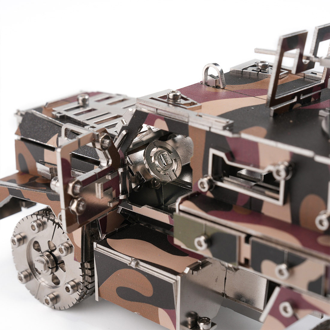 Military Armored Vehicle 3D DIY Mechanical Punk Metal Model Kit 200+ PCS Creative Trendy Display