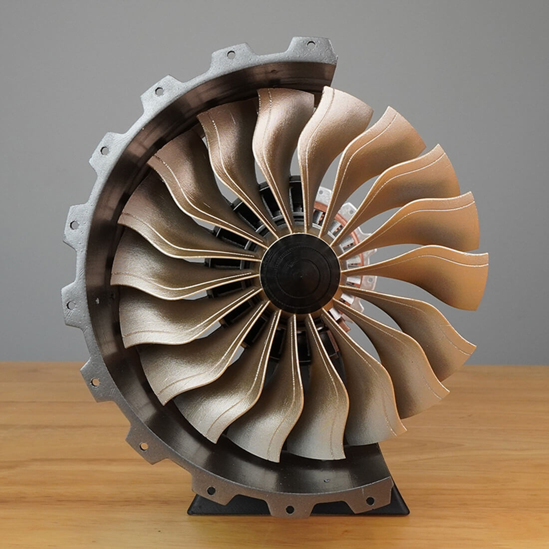 Rolls-Royce en easyJet testen vliegtuigmotor op waterstof