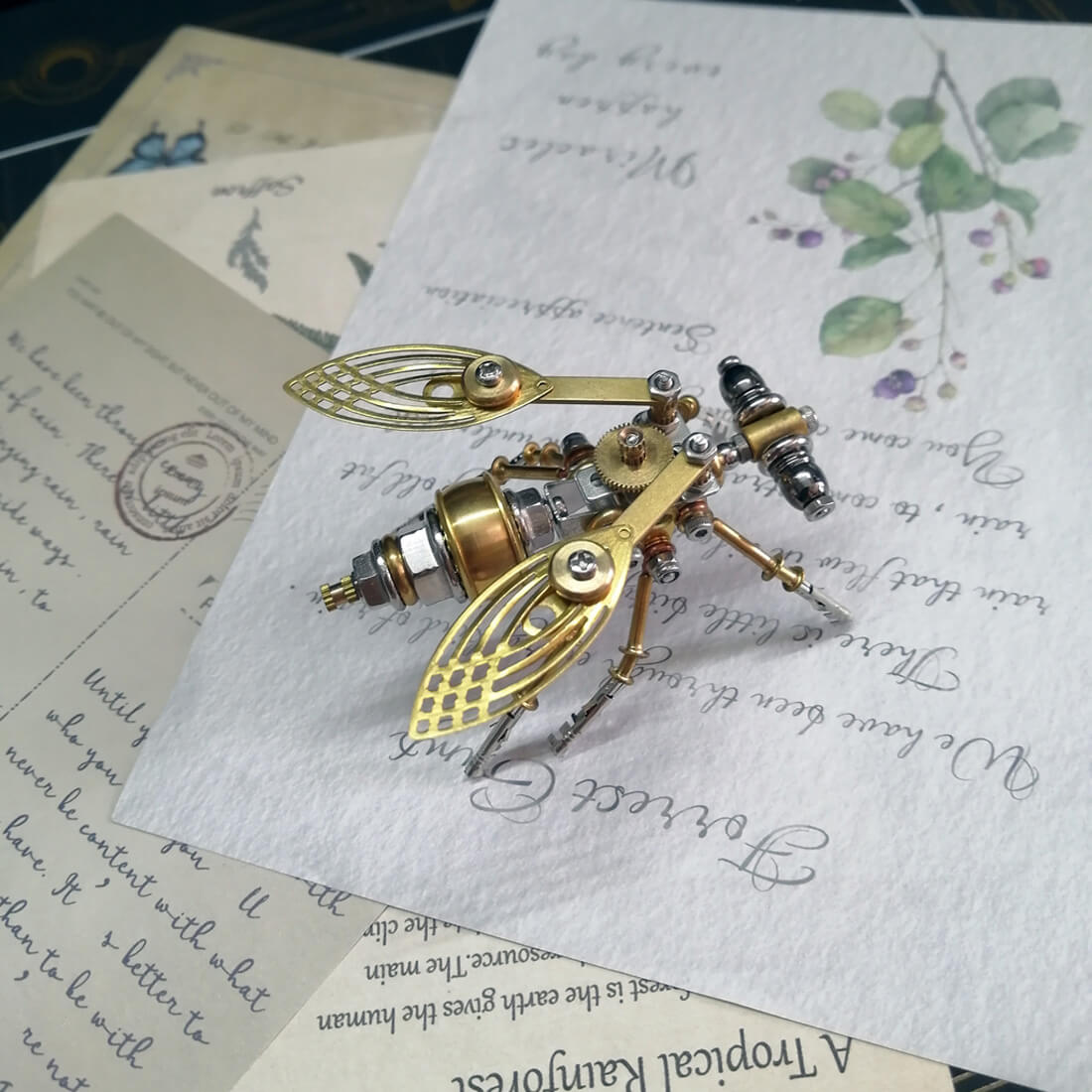 Miniature Steampunk Brass Fruit Fly Spider Ant Dragonfly Butterfly Metal Model Kits