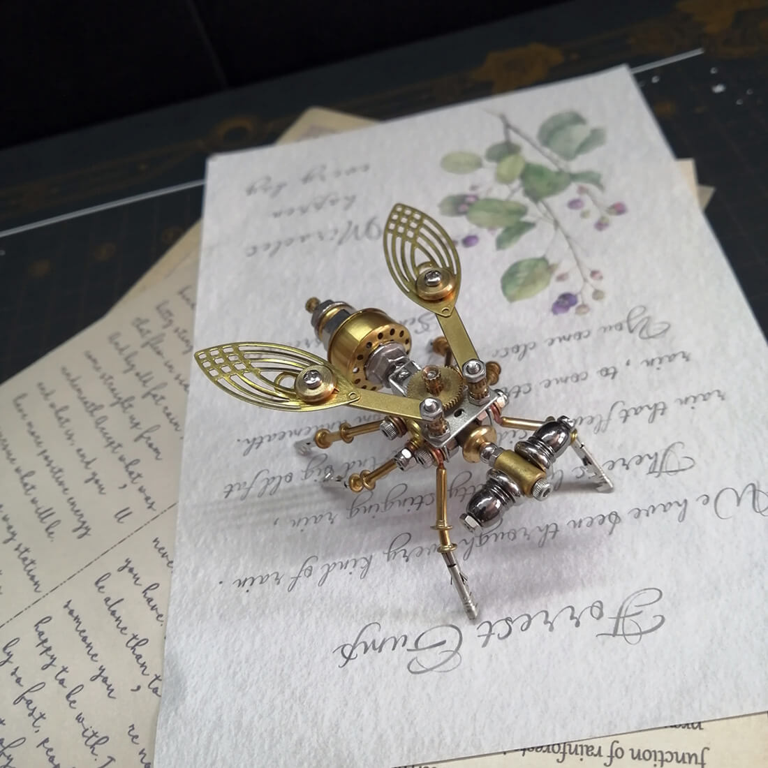 Miniature Steampunk Brass Fruit Fly Spider Ant Dragonfly Butterfly Metal Model Kits