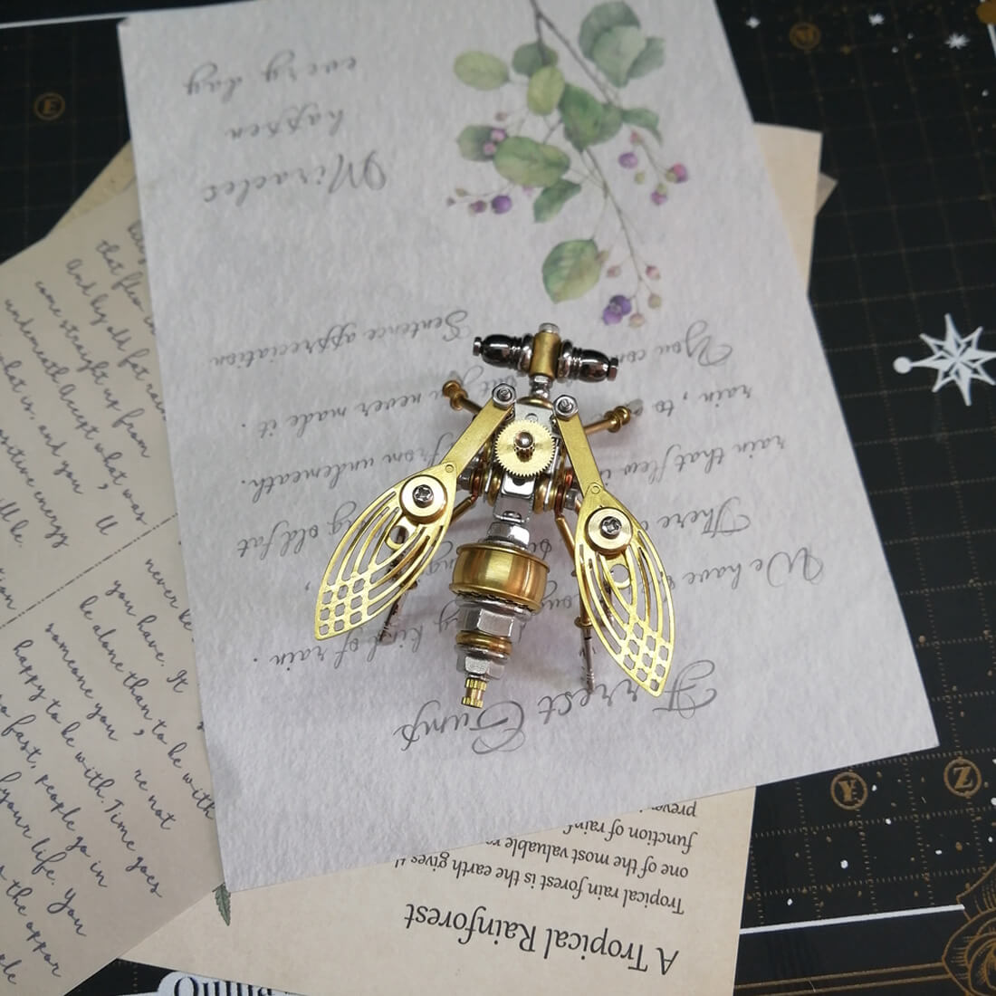 Miniature Steampunk Brass Fruit Fly Spider Ant Dragonfly Butterfly Metal Model Kits