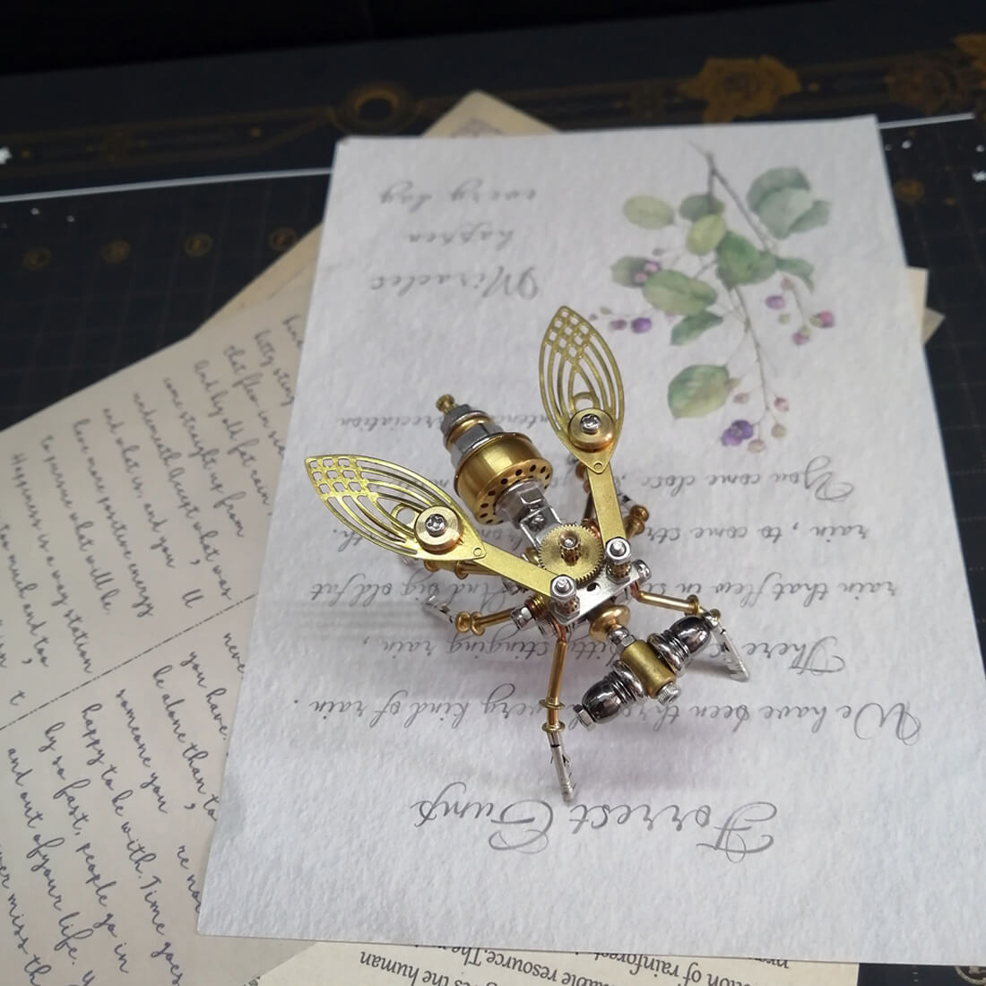 Miniature Steampunk Brass Fruit Fly Spider Ant Dragonfly Butterfly Metal Model Kits