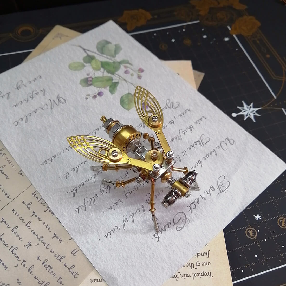Miniature Steampunk Brass Fruit Fly Spider Ant Dragonfly Butterfly Metal Model Kits