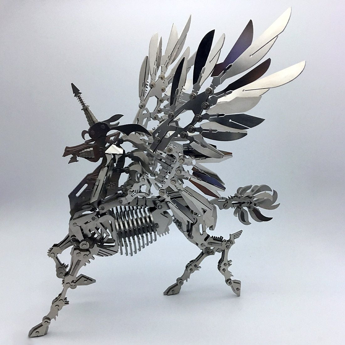 3D Metal Mythical Horse Model Kit DIY Mechanical Assembly Puzzle Creature Sculpture 559PCS