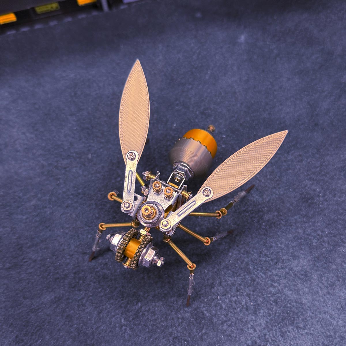 3D Metal Golden Asian Honey Bee Apis cerana Insect Model Kits
