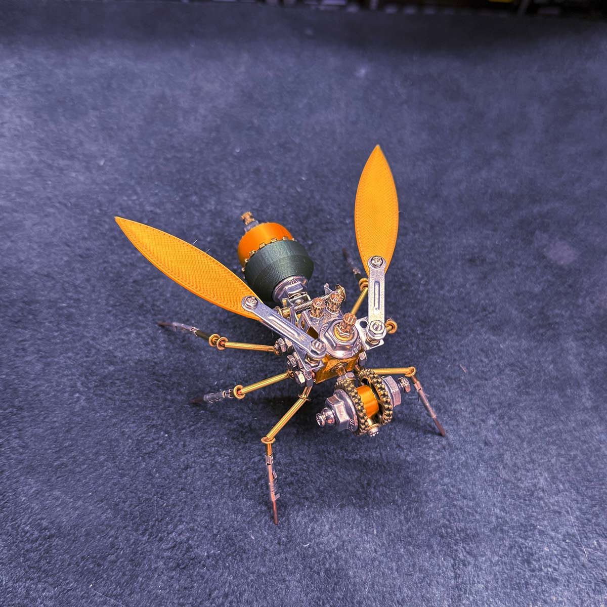 3D Metal Golden Asian Honey Bee Apis cerana Insect Model Kits
