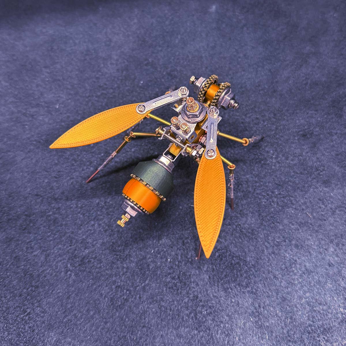 3D Metal Golden Asian Honey Bee Apis cerana Insect Model Kits