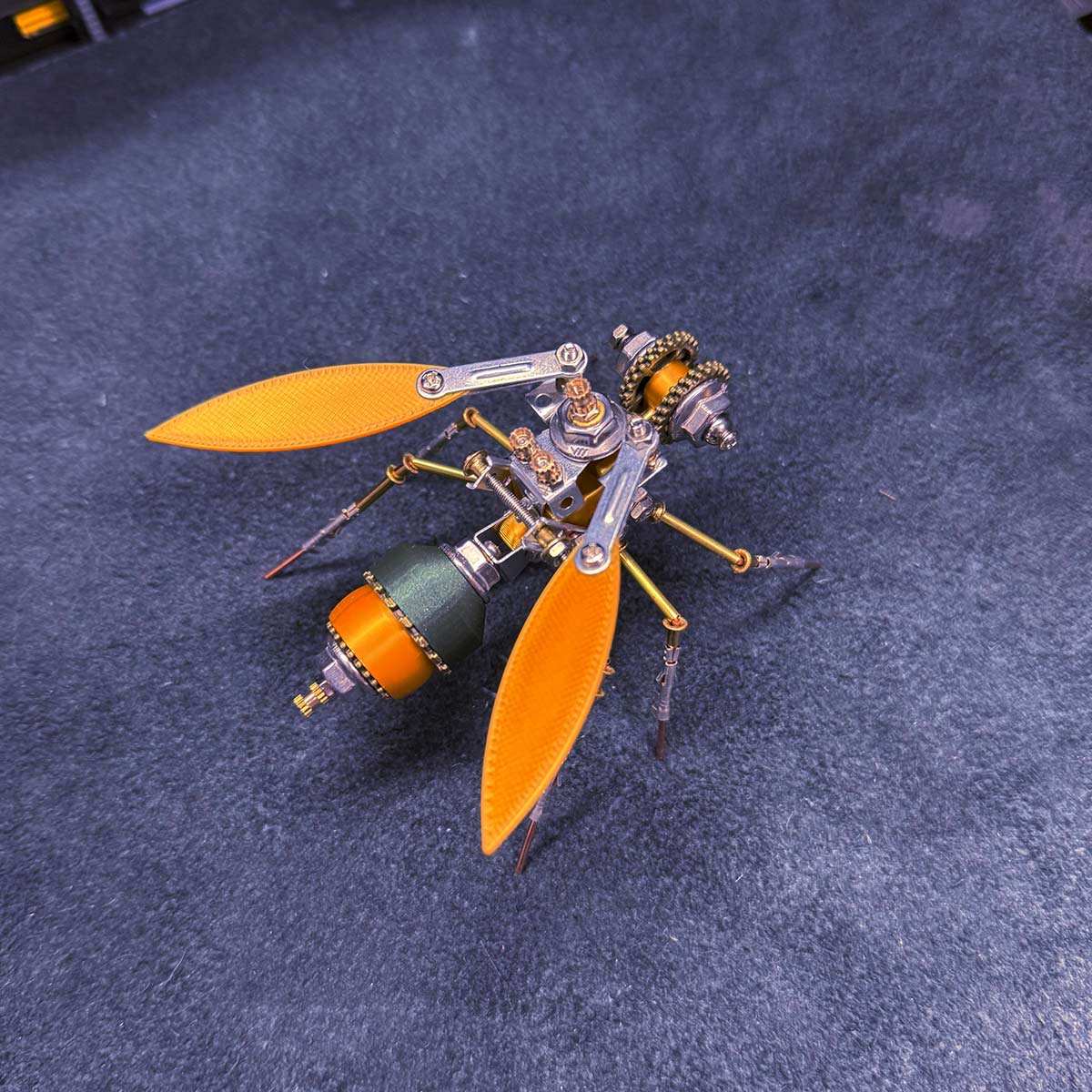 3D Metal Golden Asian Honey Bee Apis cerana Insect Model Kits