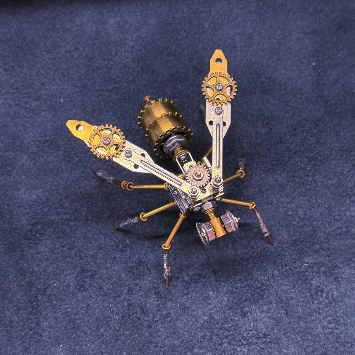3D Metal Mechanical Little Golden Wasp Insect Assembly Model Building