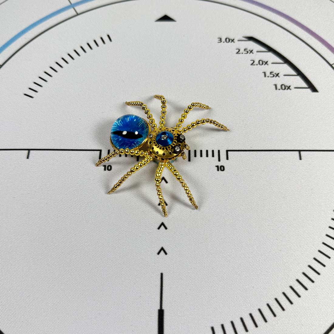 5pcs/Set Multi-functional Cat-eye Spider Brooch Fridge Magnet Model Kits