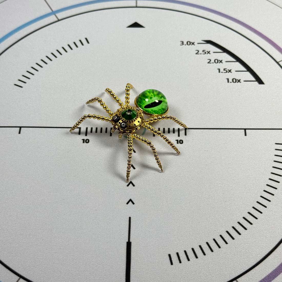 5pcs/Set Multi-functional Cat-eye Spider Brooch Fridge Magnet Model Kits