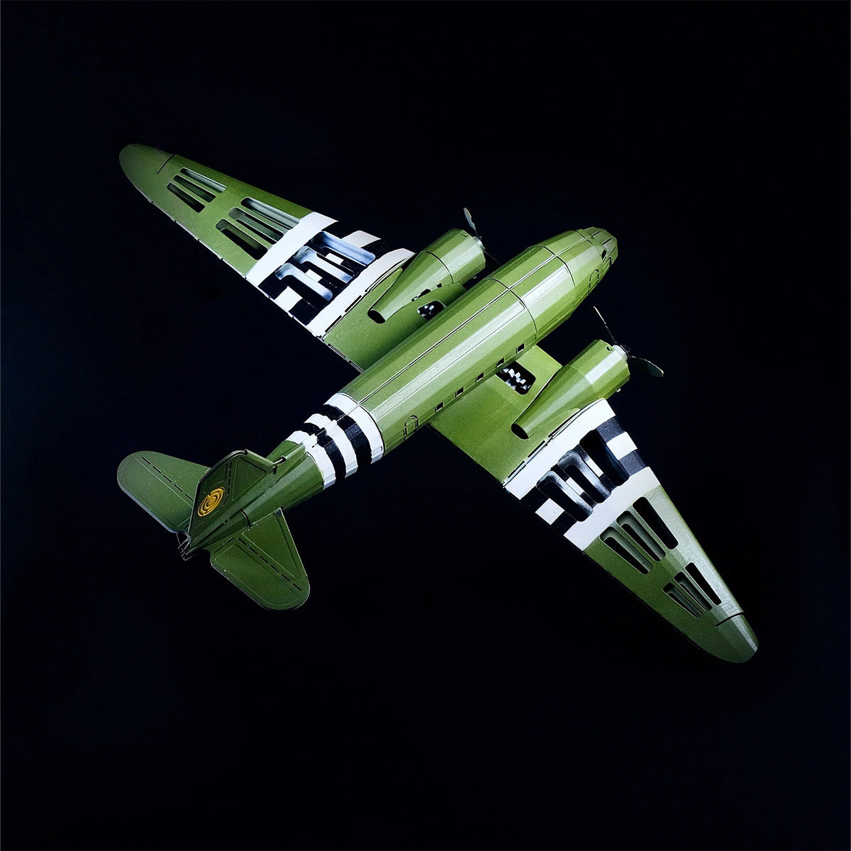 DC-3 3D Mechanical WWII 3D Metal Aircraft Model Building Kit for Aviation Lovers 146PCS
