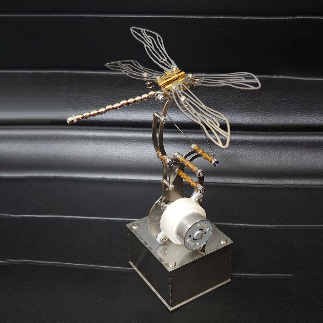 Mechanical Dragonfly 3D Metal Model Kit Kinetic Sculpture with Moving Wings
