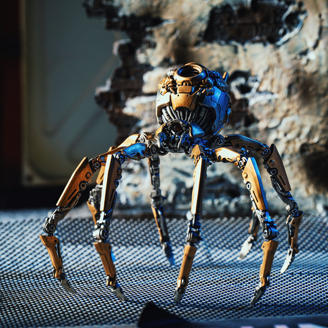 Mechanical Widow Spider Model with Movable Joints High-end Gift for Him