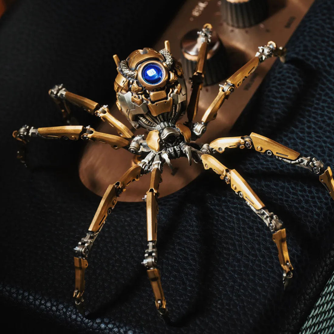 Mechanical Widow Spider Model with Movable Joints High-end Gift for Him