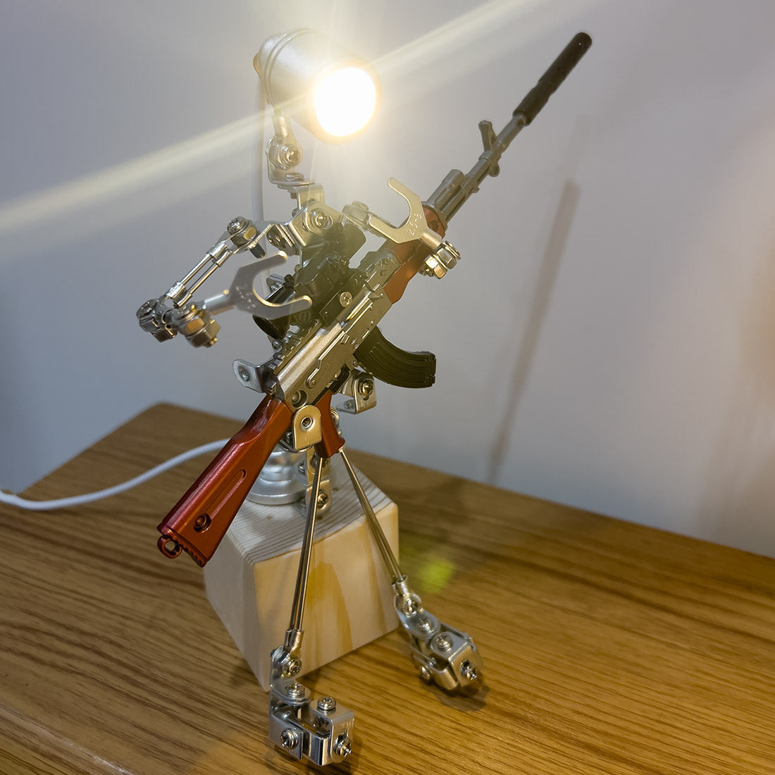 Metal Armored Lamp Man Model