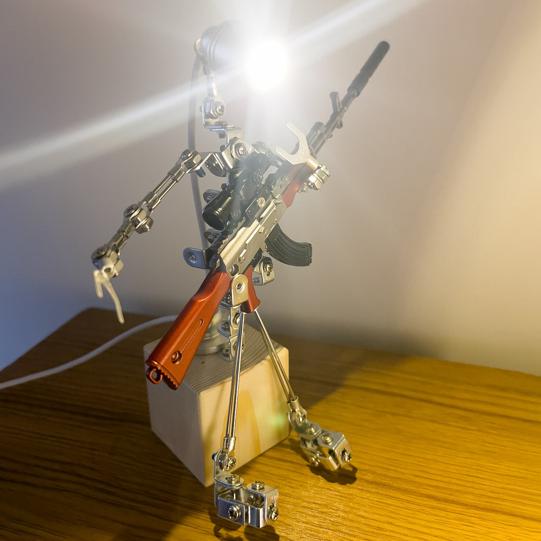 Metal Armored Lamp Man Model