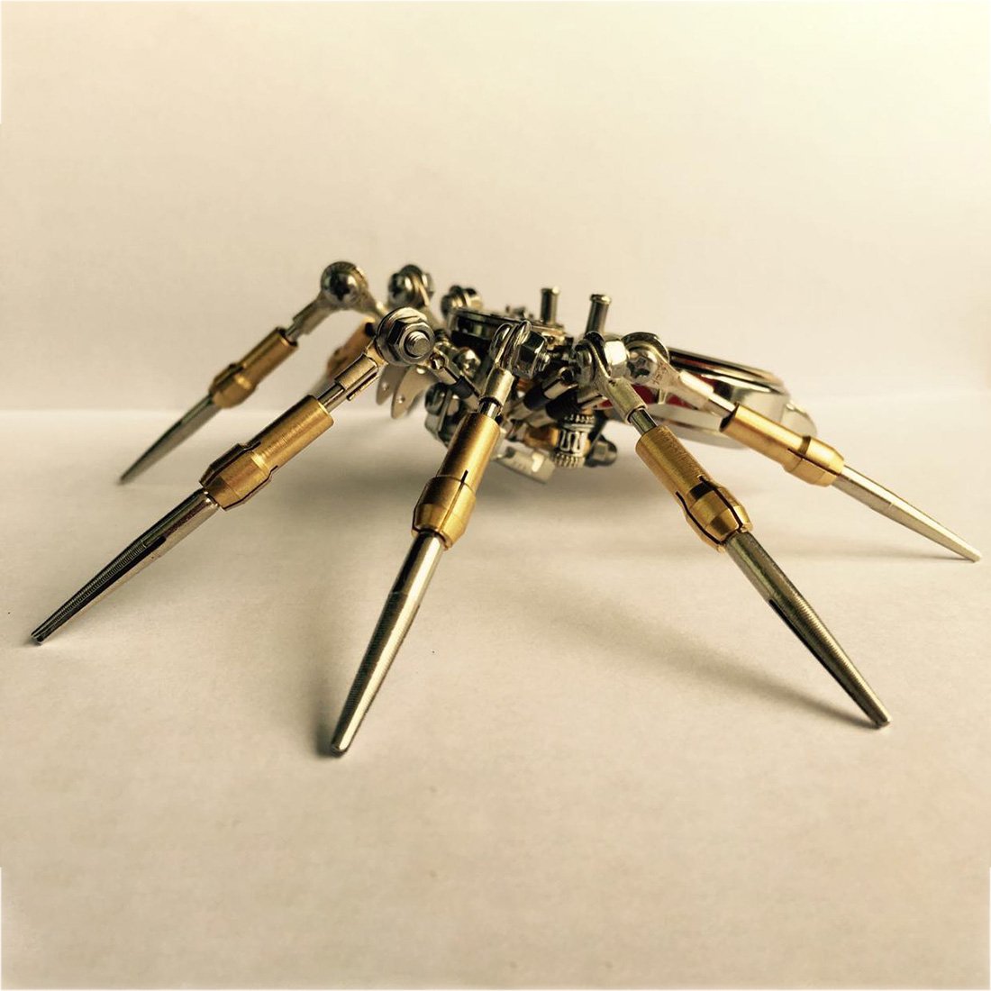 DIY Assembly 3D Metal Mechanical Spider Clock Model Home Decor Gift