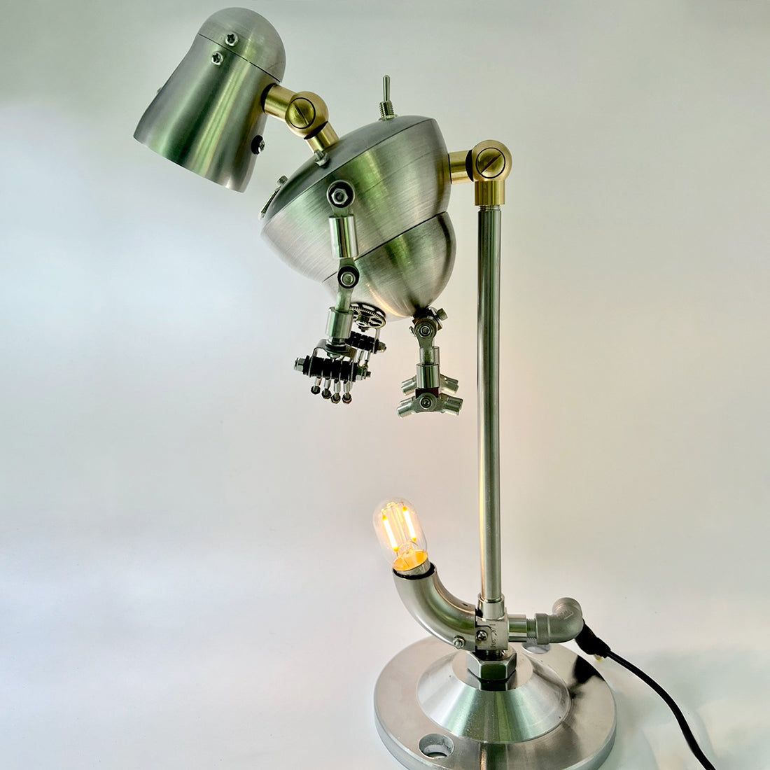 Steampunk 3D Metal NO.3 Robot Table Lamp US-Plug