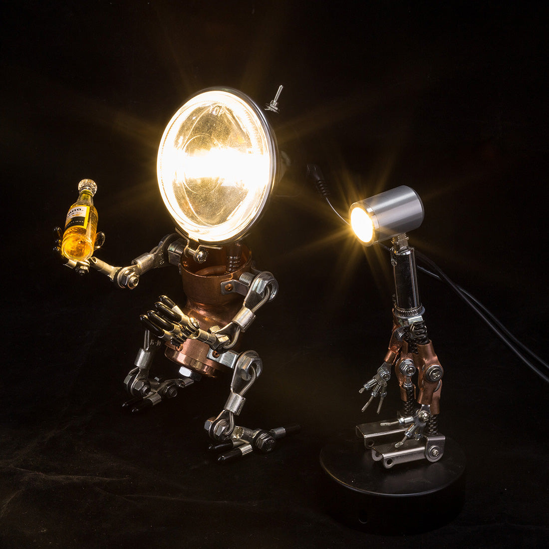22cm 3D Metal Steampunk Industrial Style Bowed Head Table Lamp Man FigureModels