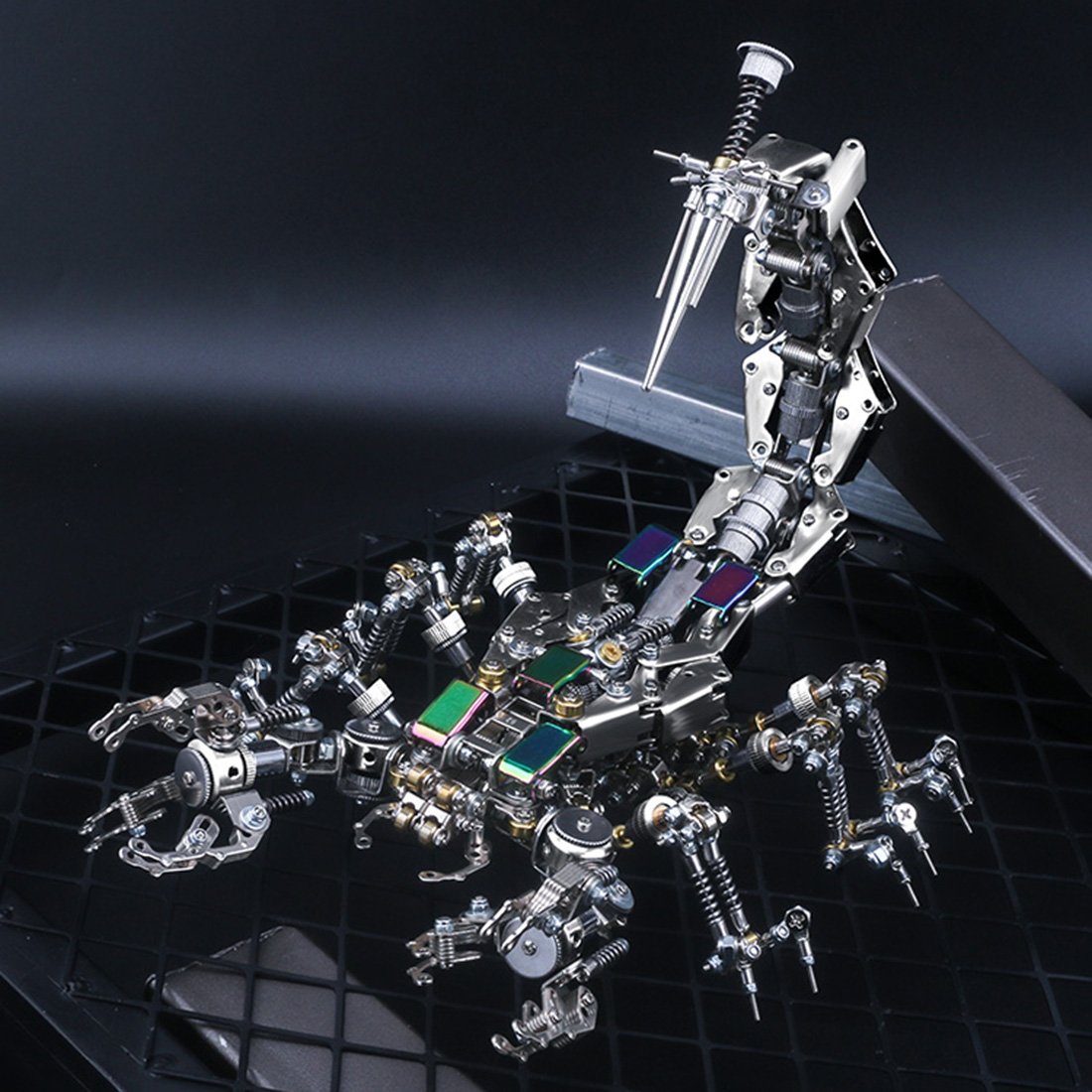 995pcs Metal Assembled Big 3D Scorpion Mecha GRINDER Model for Collection Gift Adult