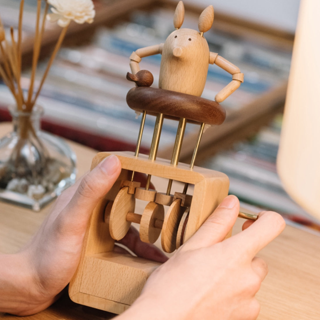Automata Creative Gift Handmade Wooden Music Box Cute Dynamic Hand Cranked Music Box - Swim Ring Pig