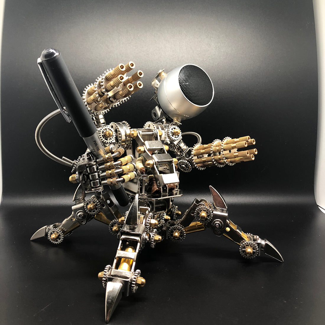 DIY 3D Metal Mechanical Fighting Mecha Model Kit Taurus Berserker + Ch
