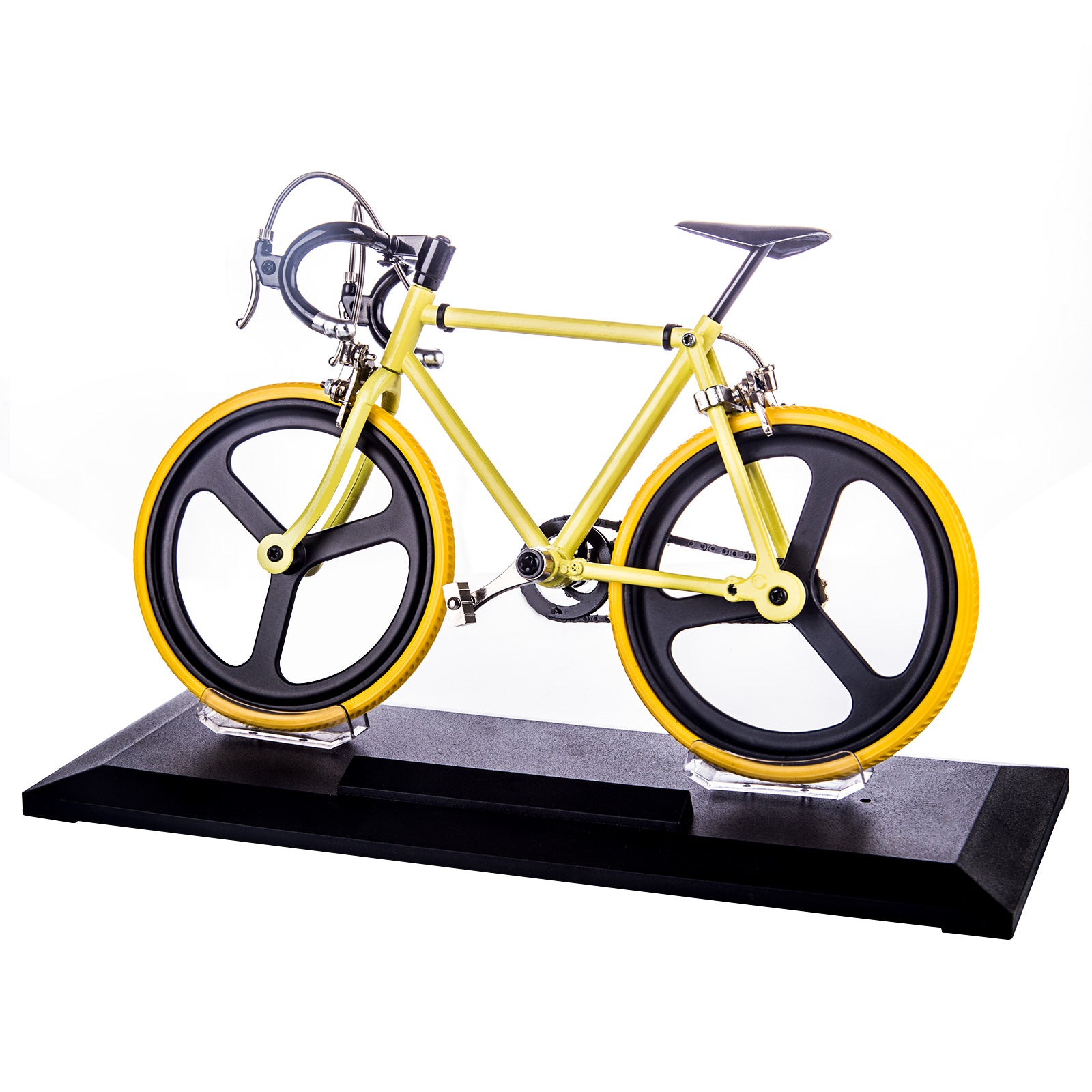 https://www.moyustore.com/cdn/shop/products/moyustore-road-bike-model-metal-assembly-bicycle-kit-simulation-bike-toy_4_4a01d391-5a21-4576-9eca-2b0e17fc0d2b.jpg?v=1628057090