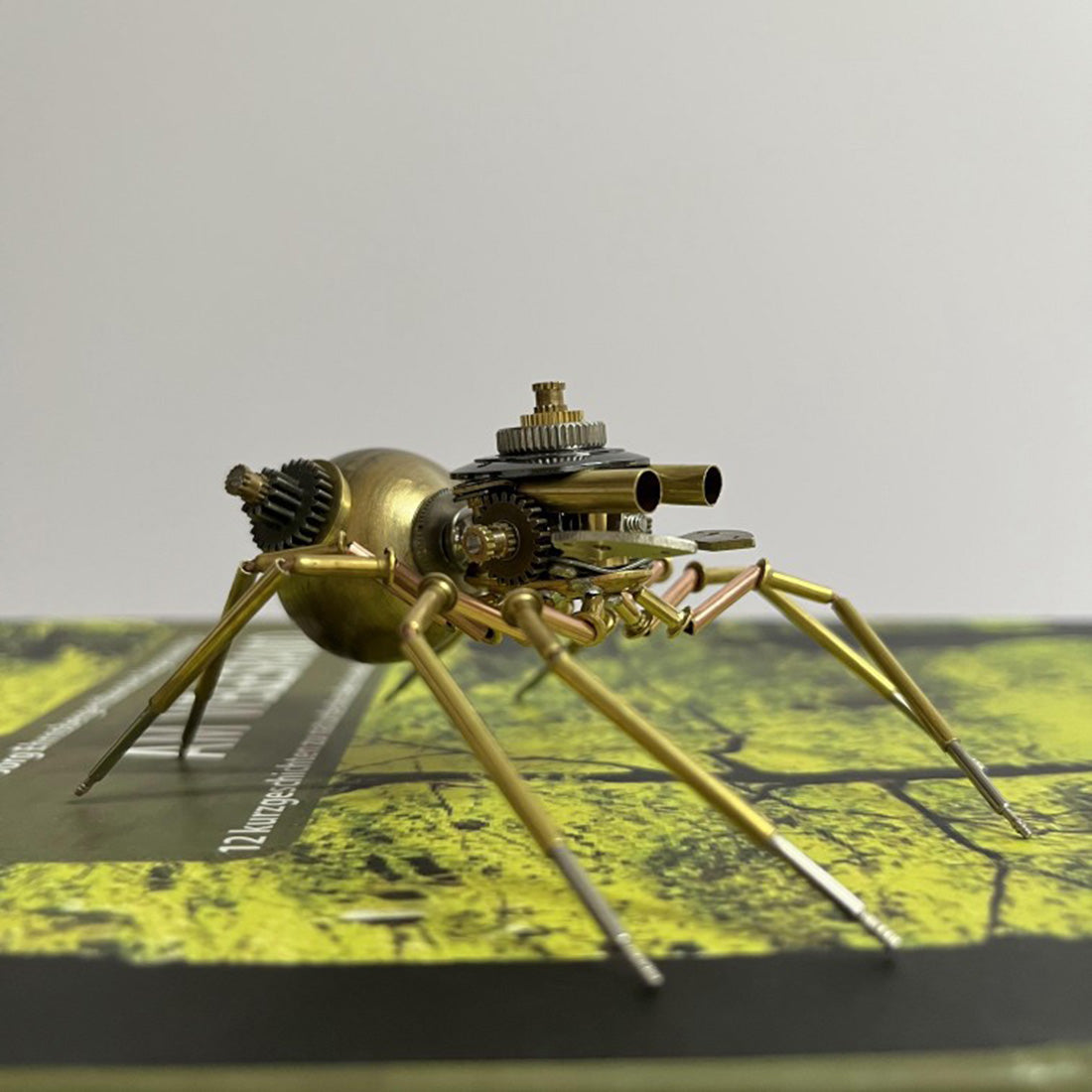 Steampunk Green Spider Metal Craft Model